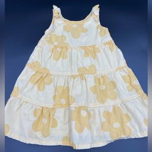 Little Co little girls 2T yellow flower dress